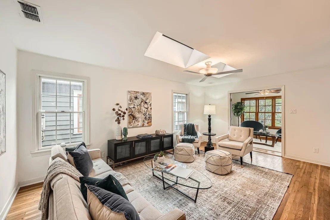 Photo of 1807 Alameda DR