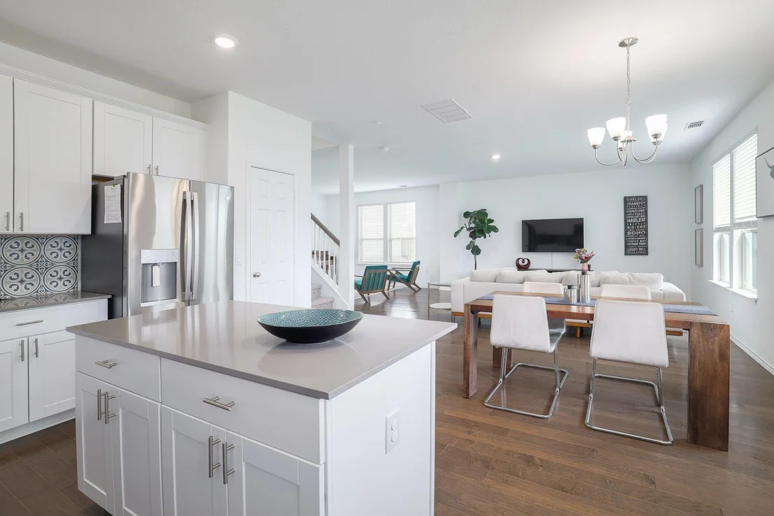 Photo of 6829 Ellsworth WALK