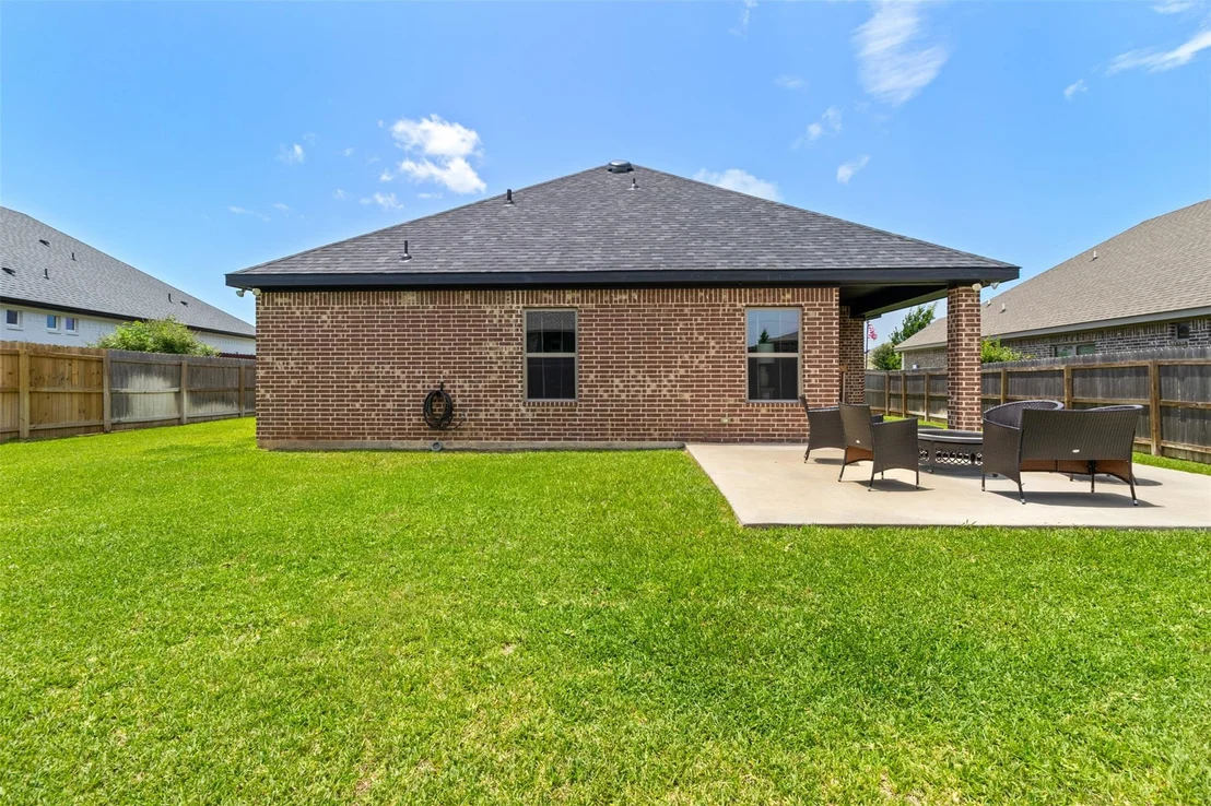 Photo of 7516 Hardin DR