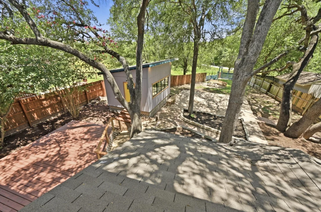 Photo of 708 Shade Tree DR