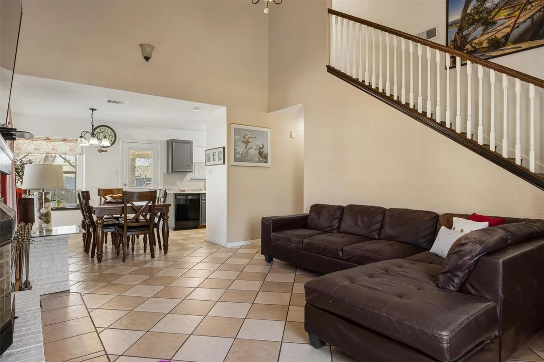 Photo of 2401 Smith Branch BLVD