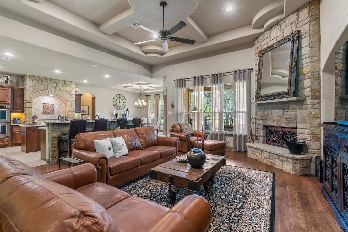 Photo of 104 Vista LN