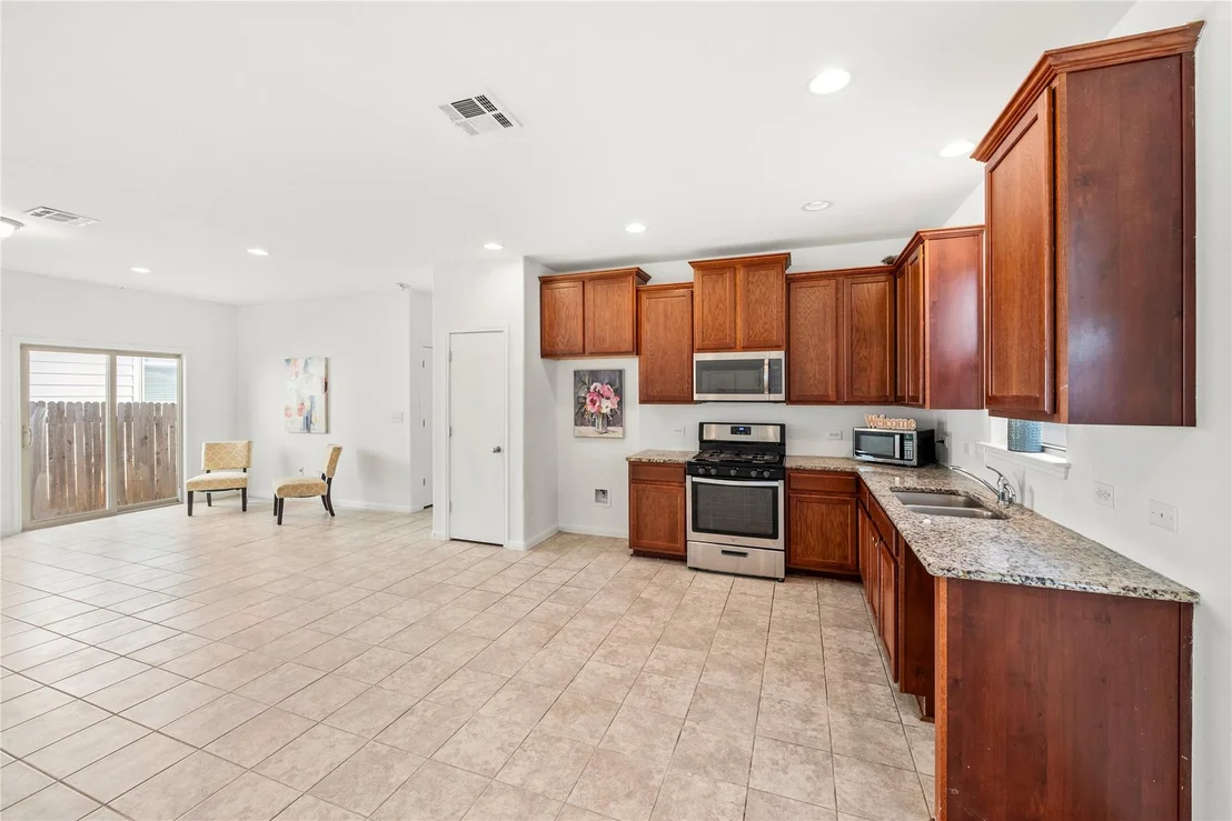 Photo of 217 Vestral RD