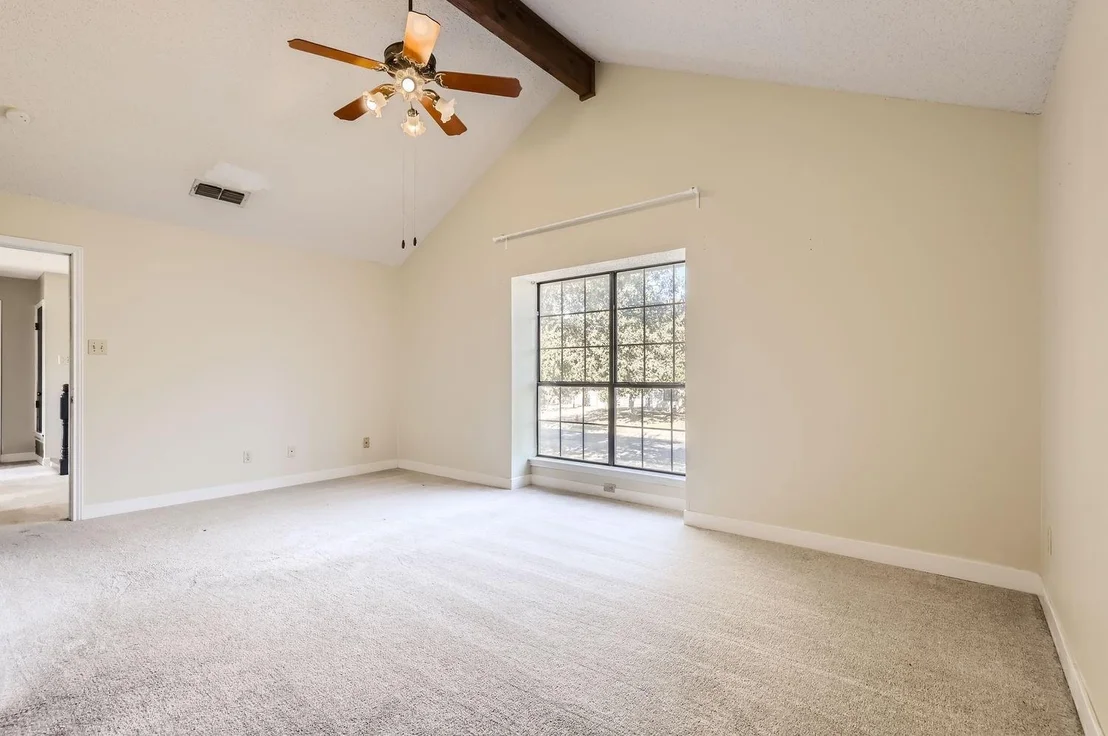 Photo of 1711 Ryon LN