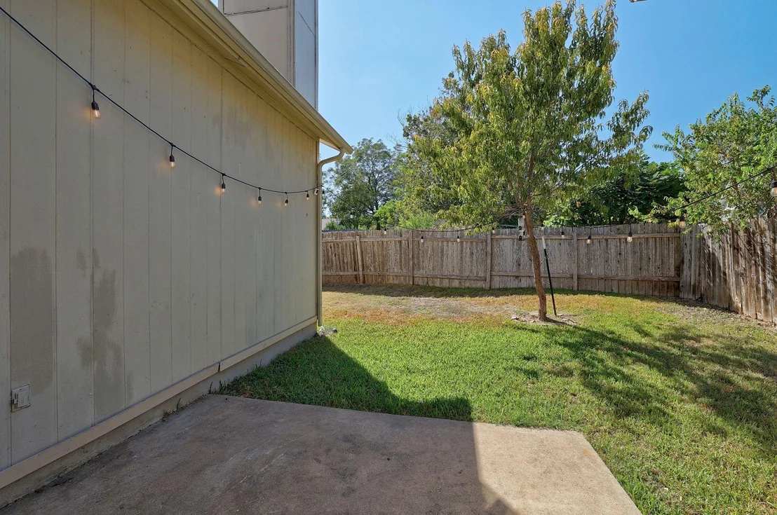 Photo of 14704 Great Willow DR