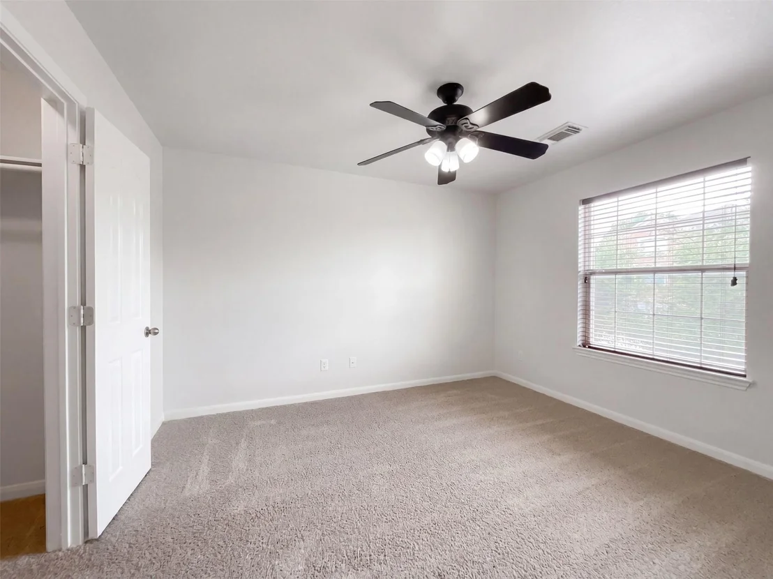 Photo of 1014 Bretton Woods DR
