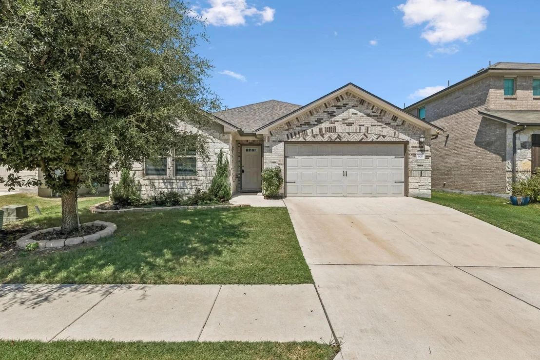 Photo of 505 Gabrielle Anne DR