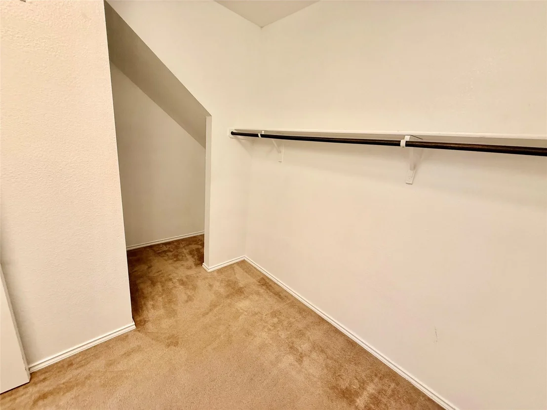 Photo of 1223 Daffodil DR