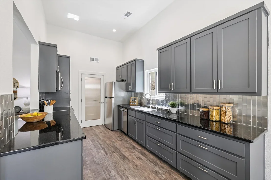 Photo of 4603 Whispering Valley DR