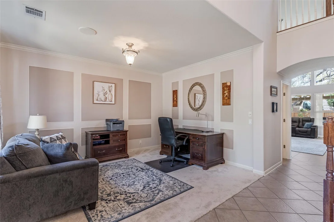 Photo of 2535 Crenshaw DR