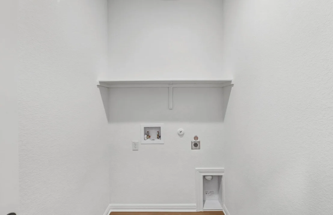 Photo of 2913 Zuni PATH