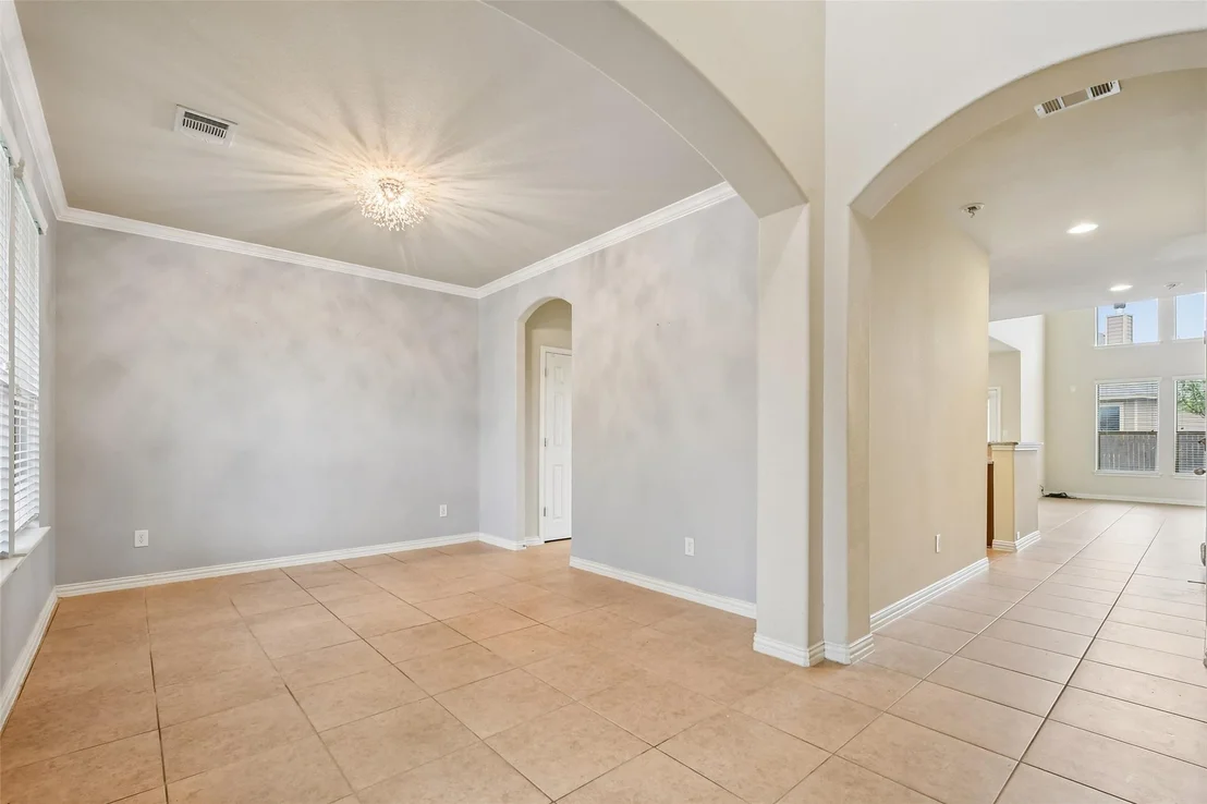 Photo of 8333 Angelo LOOP