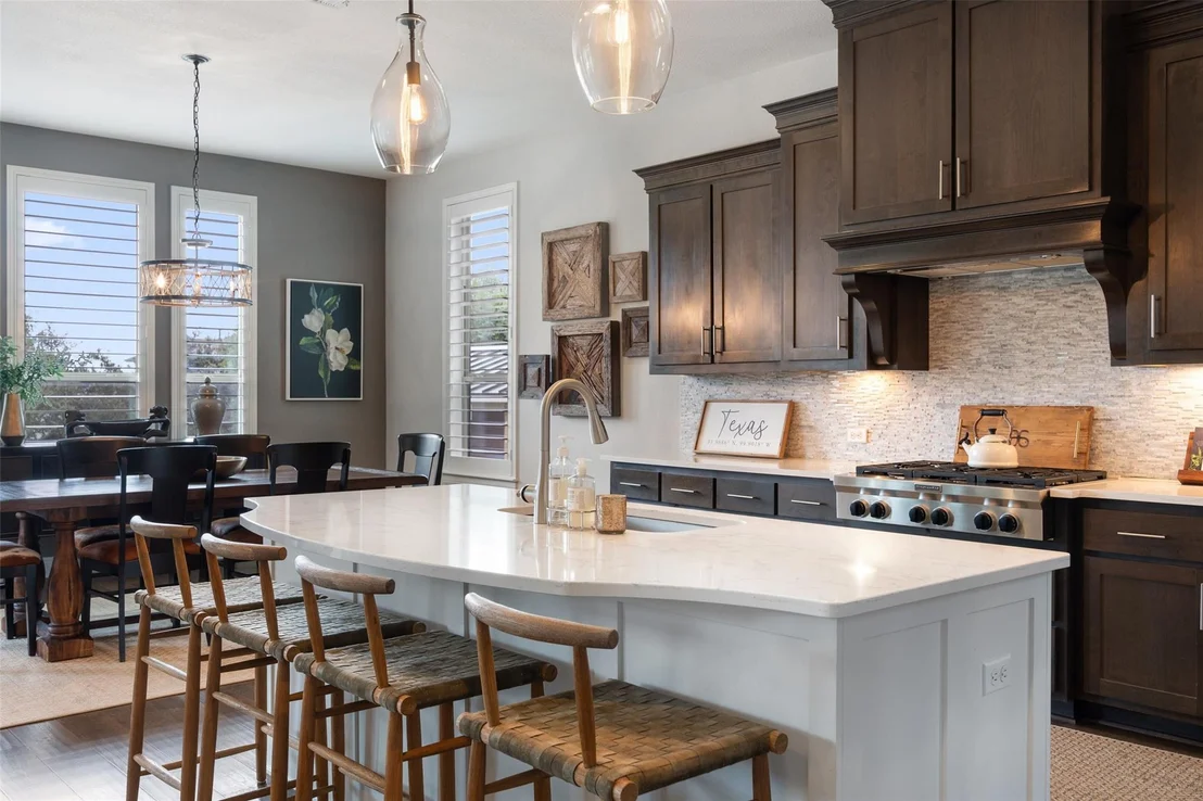 Photo of 408 Prosecco PL