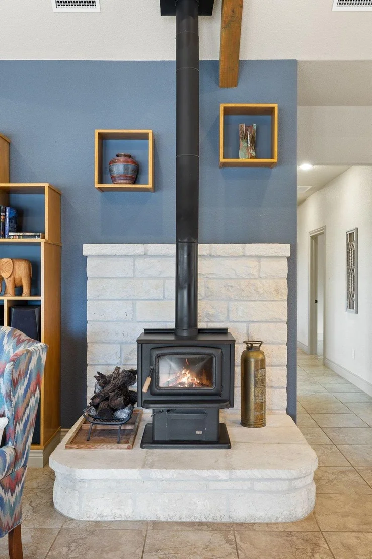 Photo of 232 Crooked Oak LN