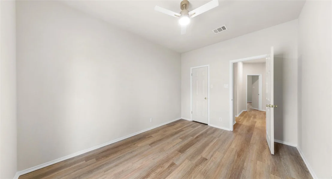 Photo of 412 Tamara DR
