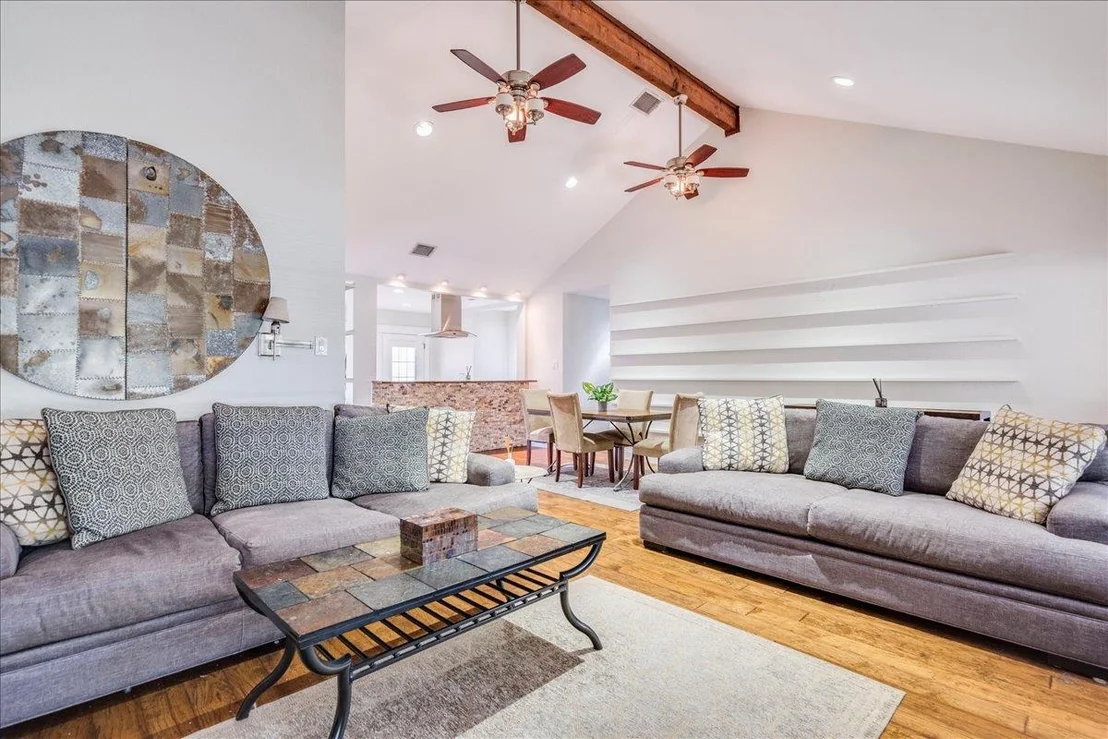 Photo of 301 Verbena DR