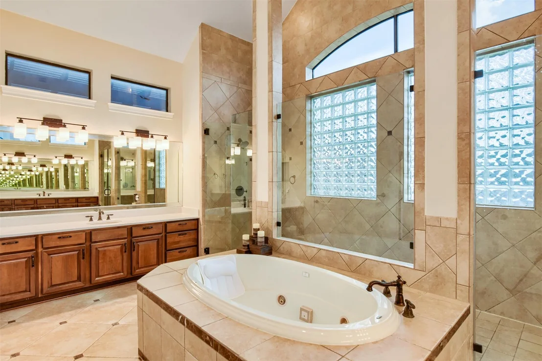 Photo of 107 Hensley DR