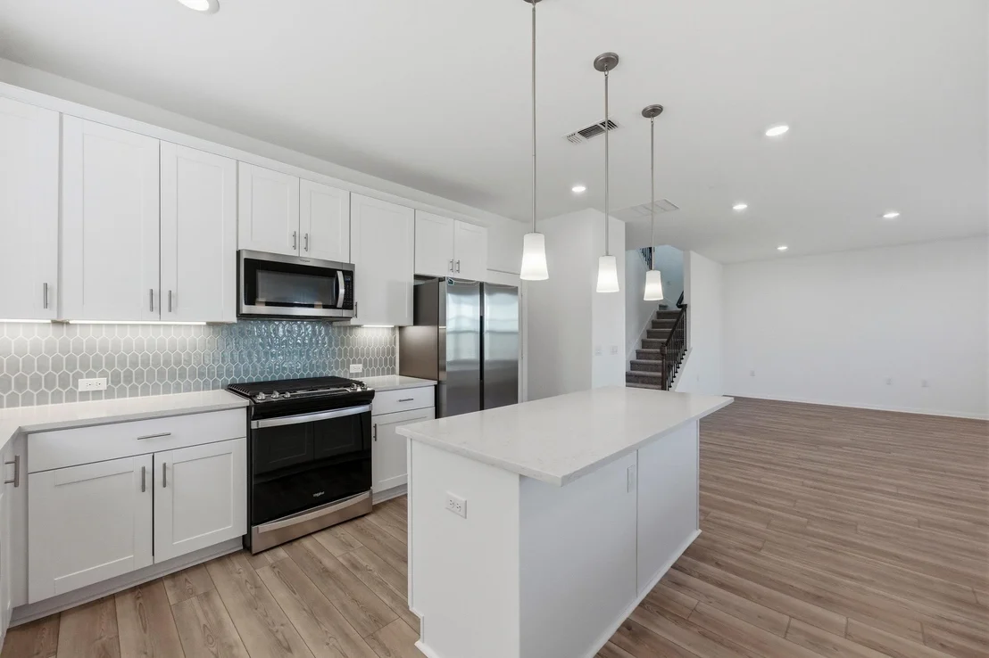 Photo of 5408 Mars LN