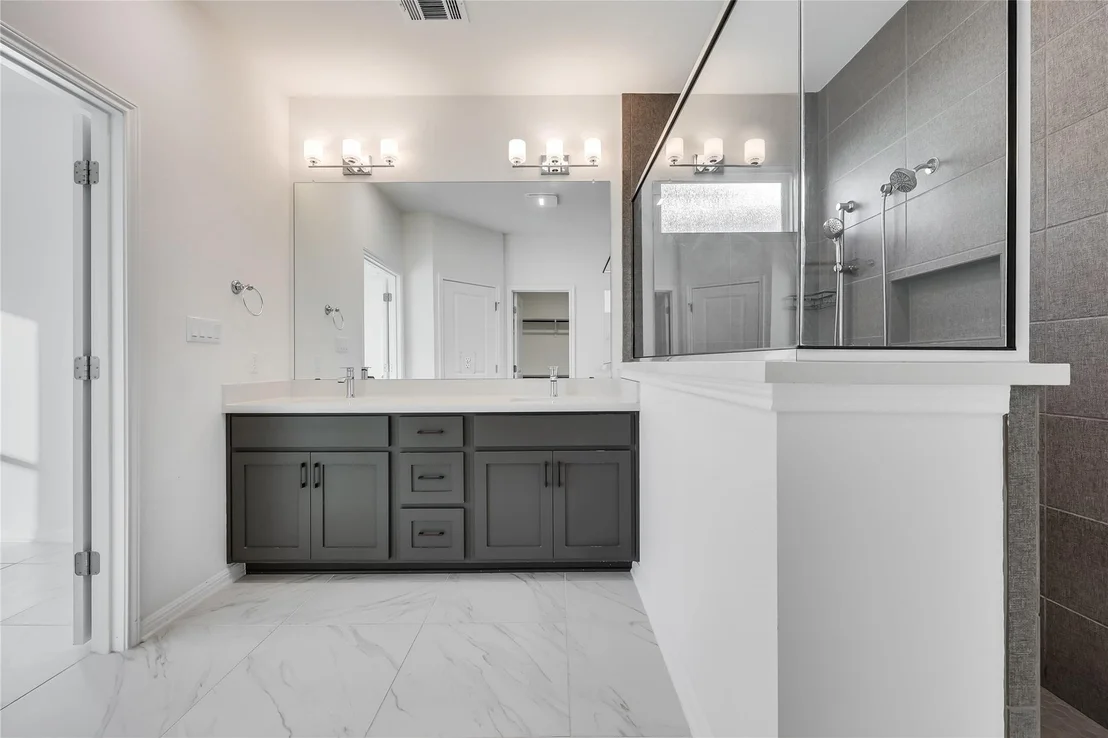 Photo of 4621 Modena Bay BND