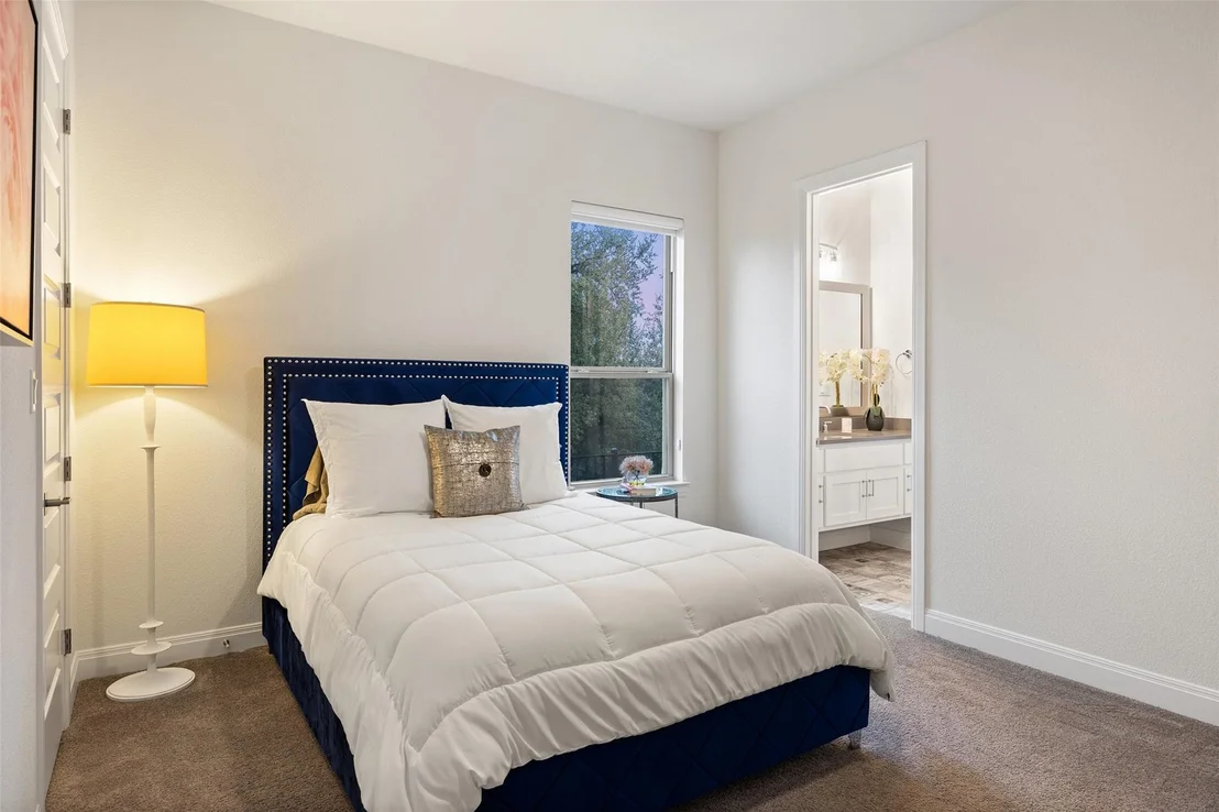 Photo of 403 Prosecco PL