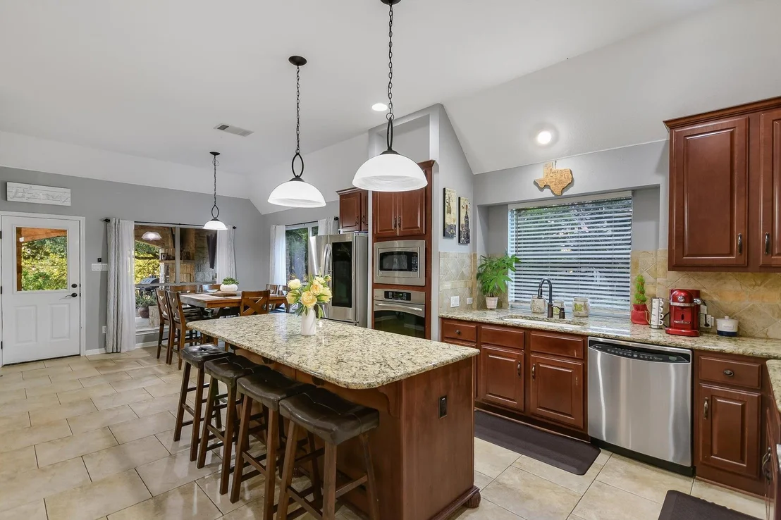 Photo of 300 Wesley Ridge DR