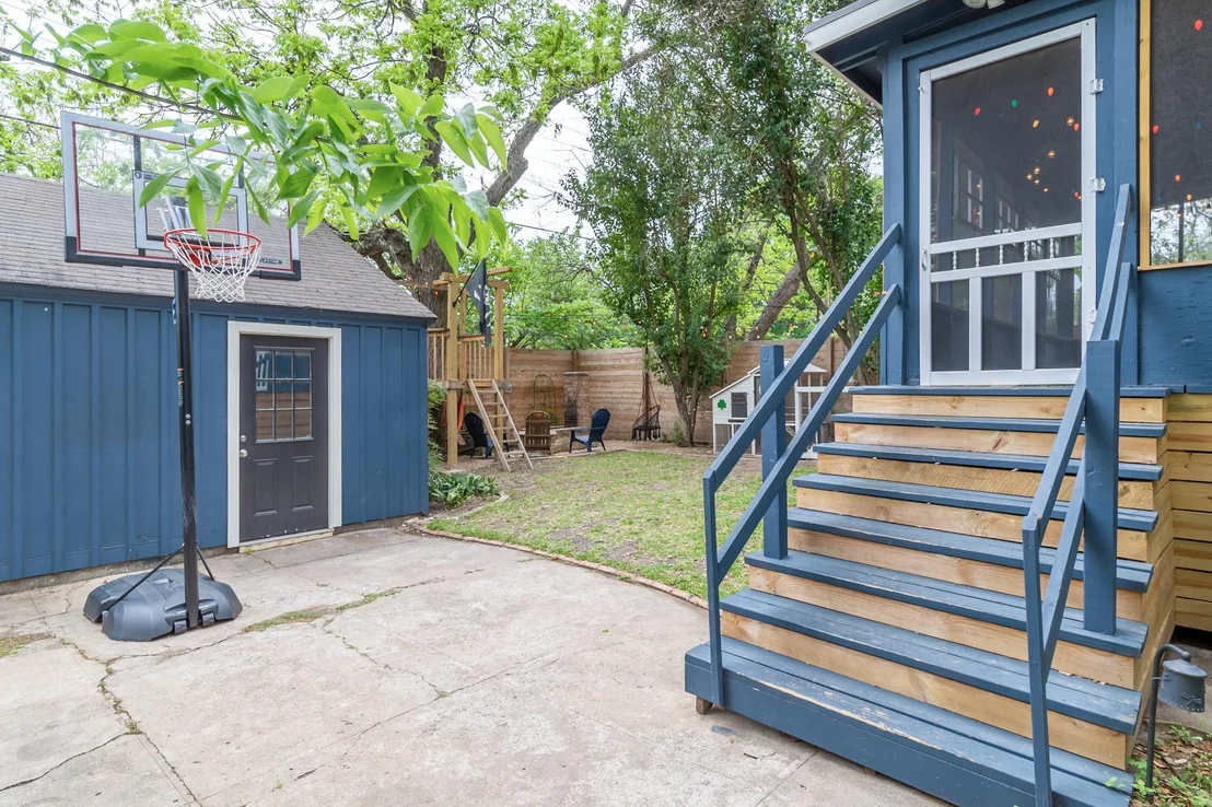 Photo of 603 Texas Ave