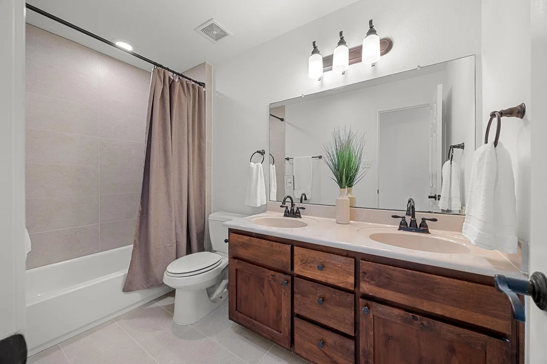 Photo of 100 Navigator DR