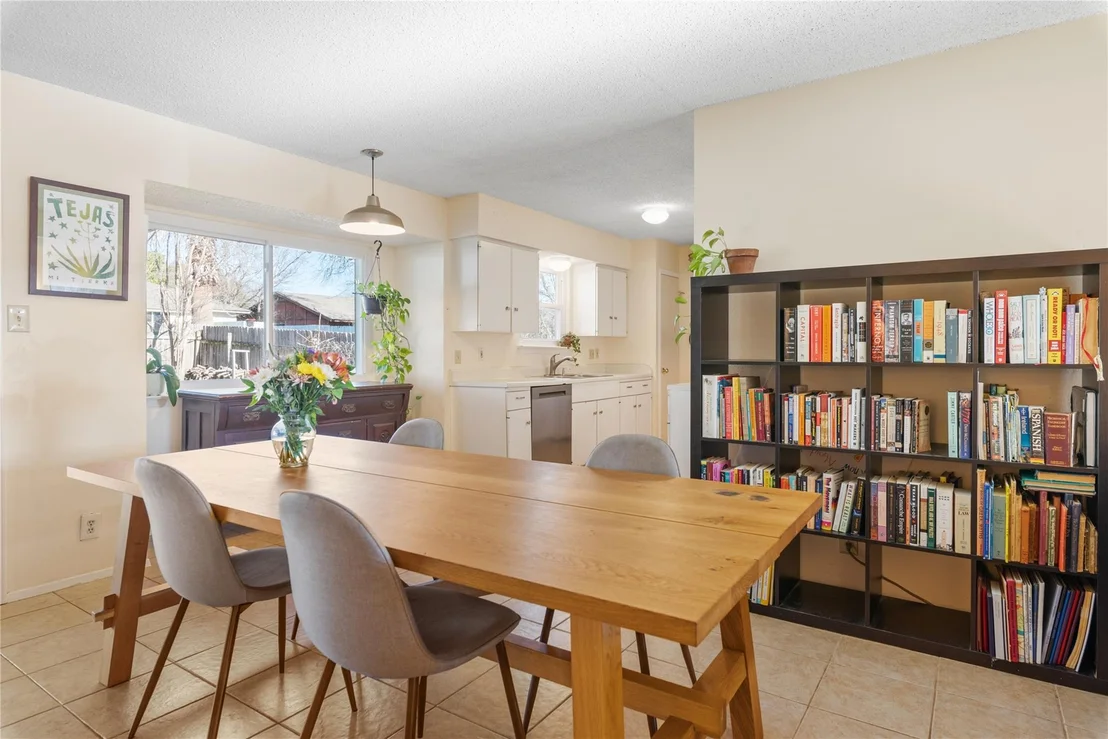 Photo of 10002 Dorset DR