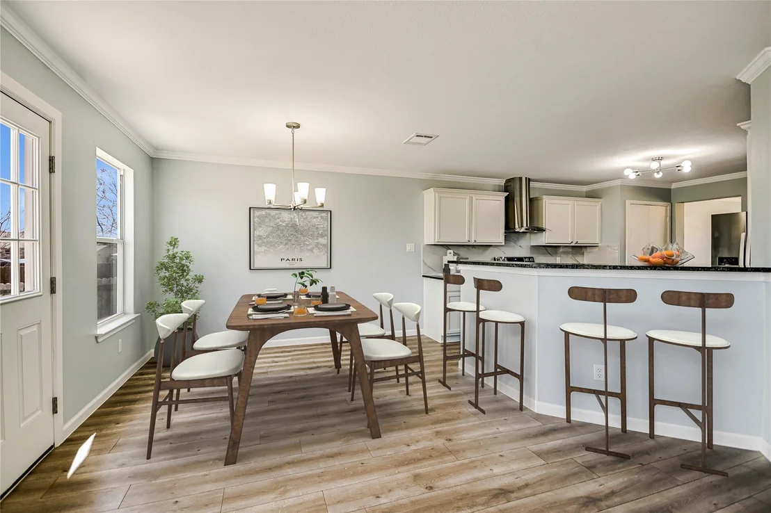 Photo of 222 Herrera TRL