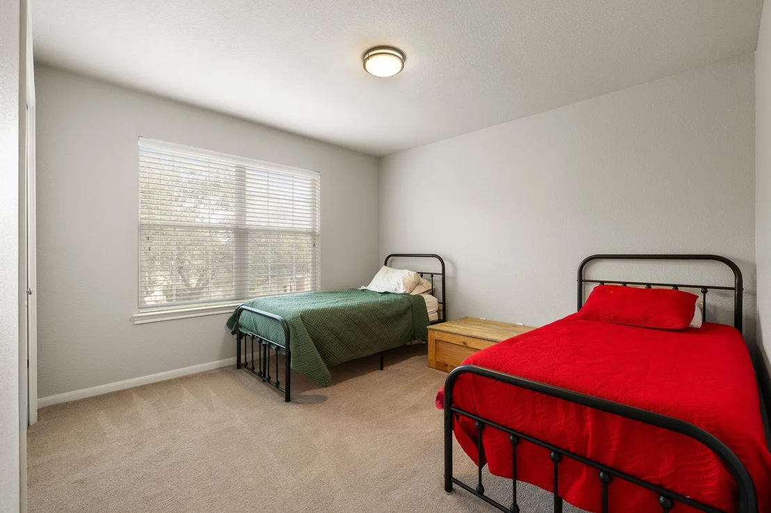 Photo of 3936 Lord Byron CIR