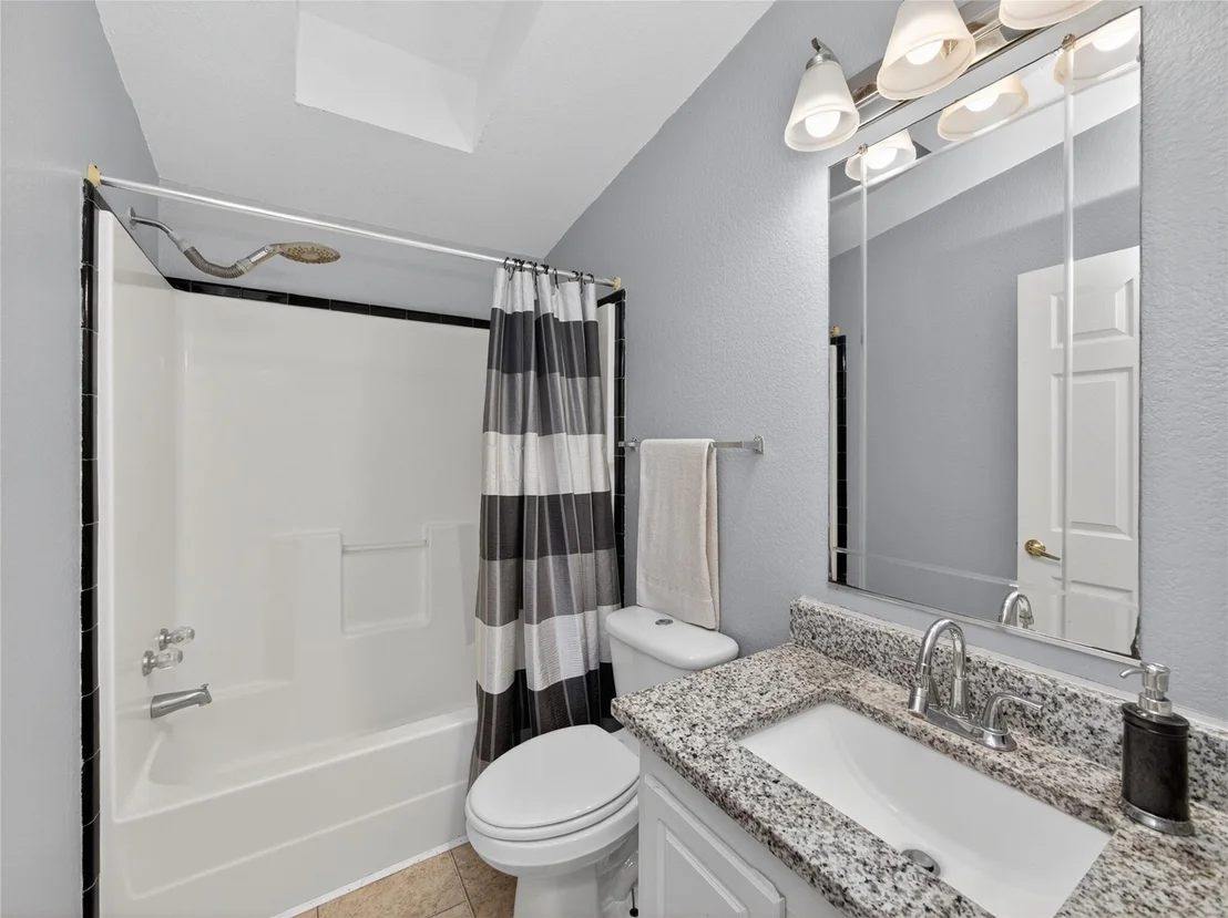 Photo of 279 Highline DR