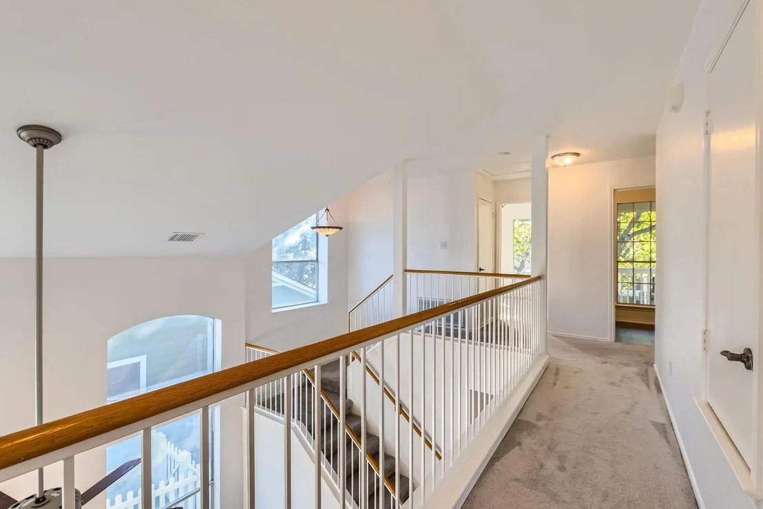 Photo of 4638 Mather
