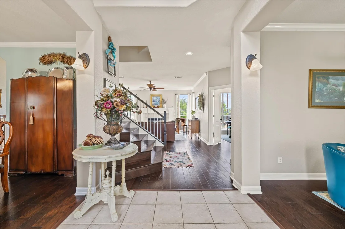 Photo of 100 S Ridge CIR