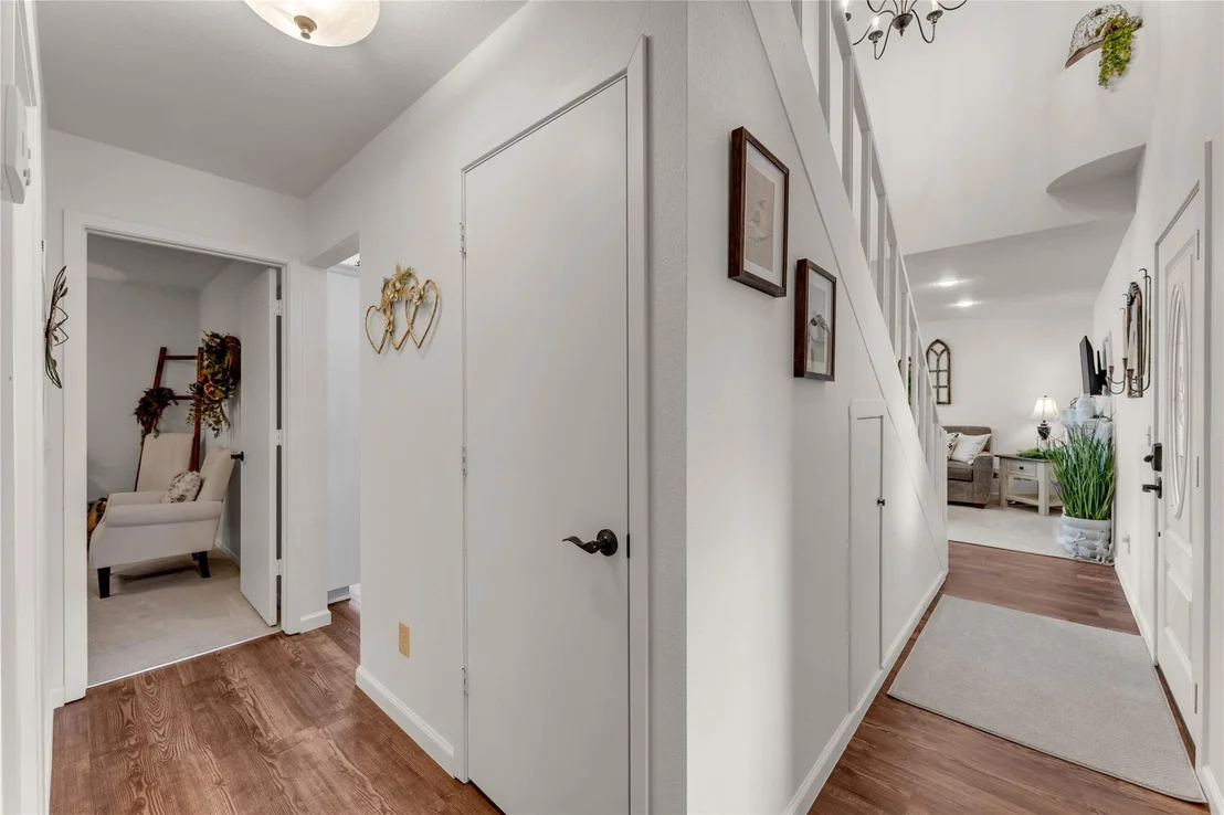 Photo of 386 Lake Loop