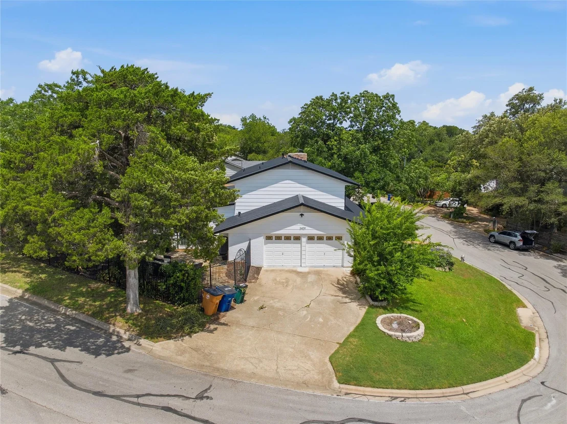 Photo of 3409 Lakeside DR