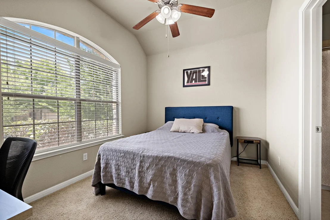 Photo of 2612 Windview LN