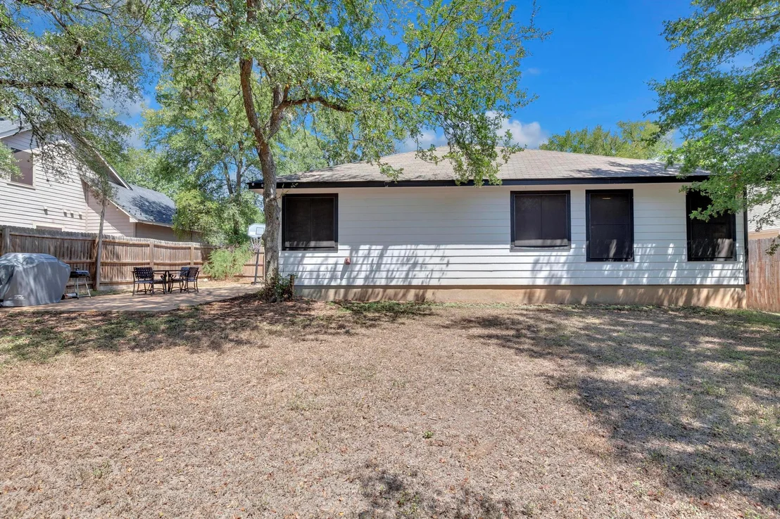 Photo of 2005 Ridge View DR