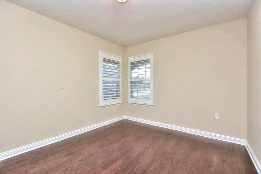 Photo of 106 Kickapoo Creek LN