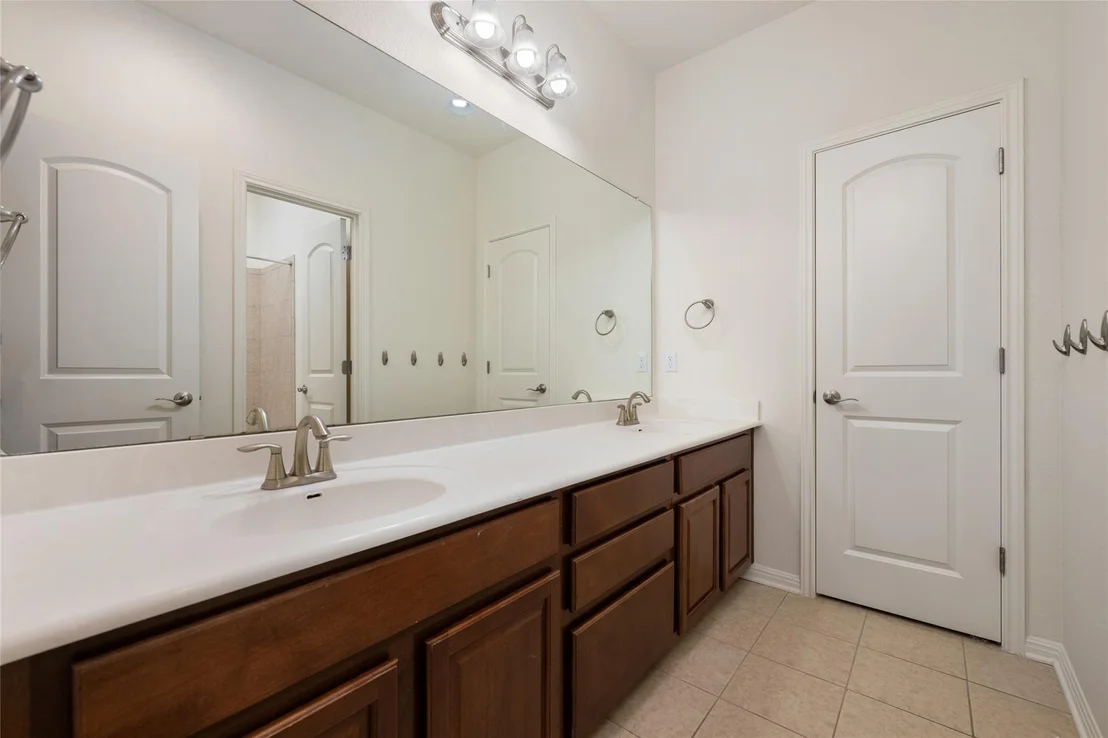 Photo of 15205 Spillman Ranch LOOP