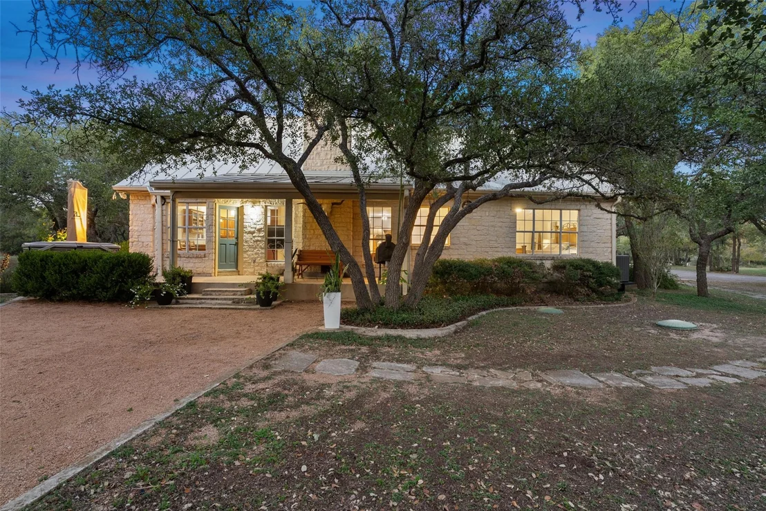 Photo of 301 Crystal Meadows DR