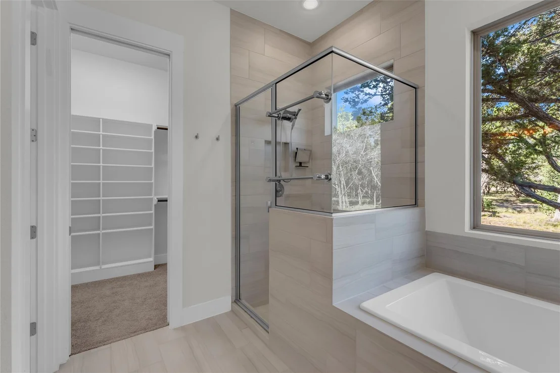 Photo of 2140 Carpenter LOOP