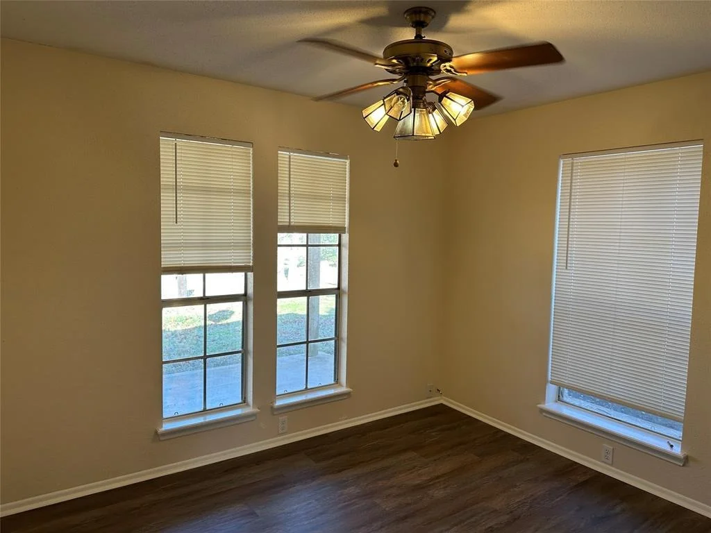 Photo of 1047 Private Road 3022