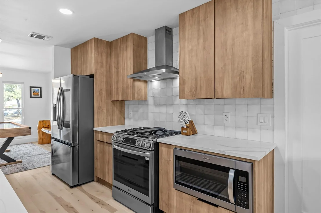 Photo of 3301 Western DR
