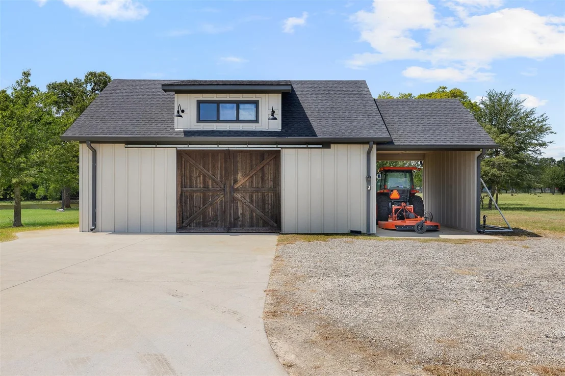 Photo of 1847 County Road 202