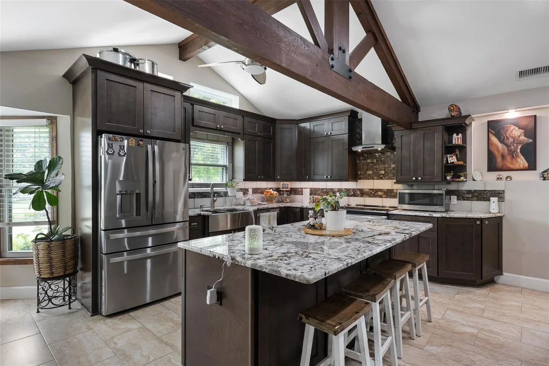 Photo of 301 Oak Ridge RD