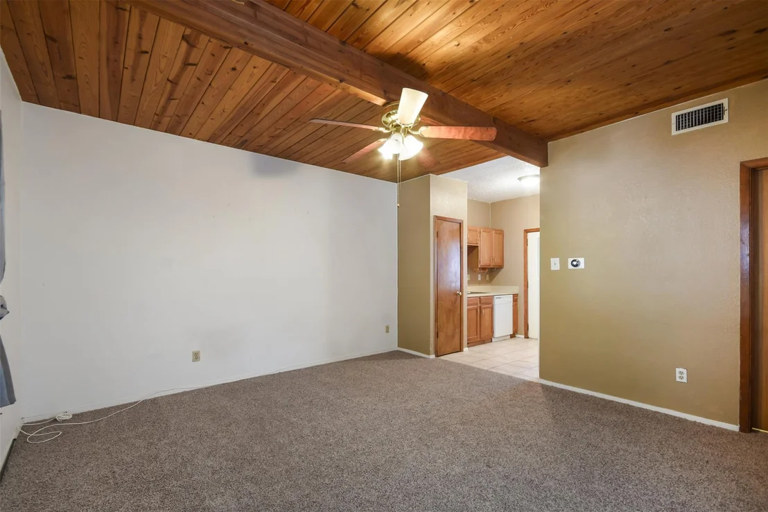 Photo of Unit 2 at 3004 Speedway Ave