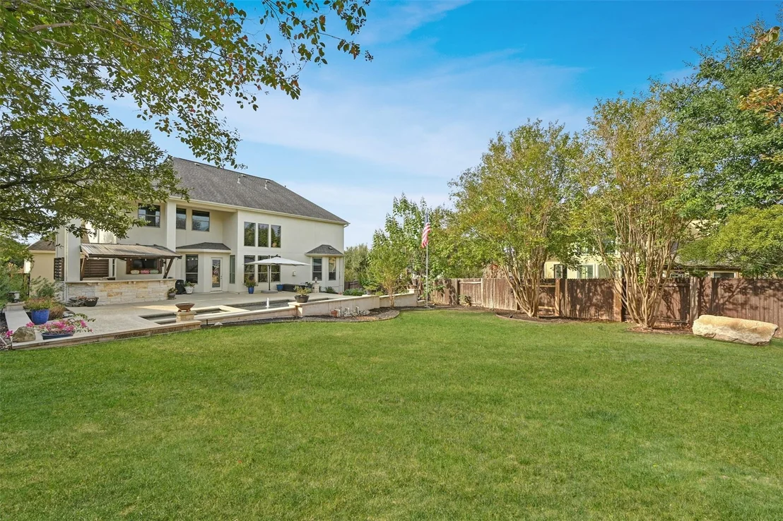 Photo of 608 Emerald Ridge DR