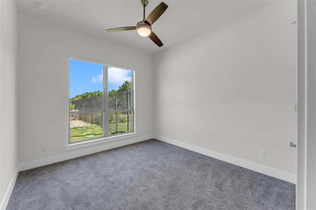 Photo of 2140 Carpenter LOOP