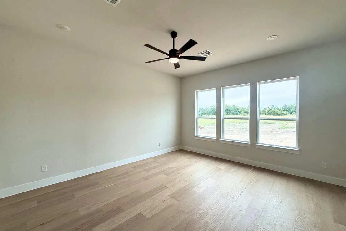Photo of 1412 Paxton LN
