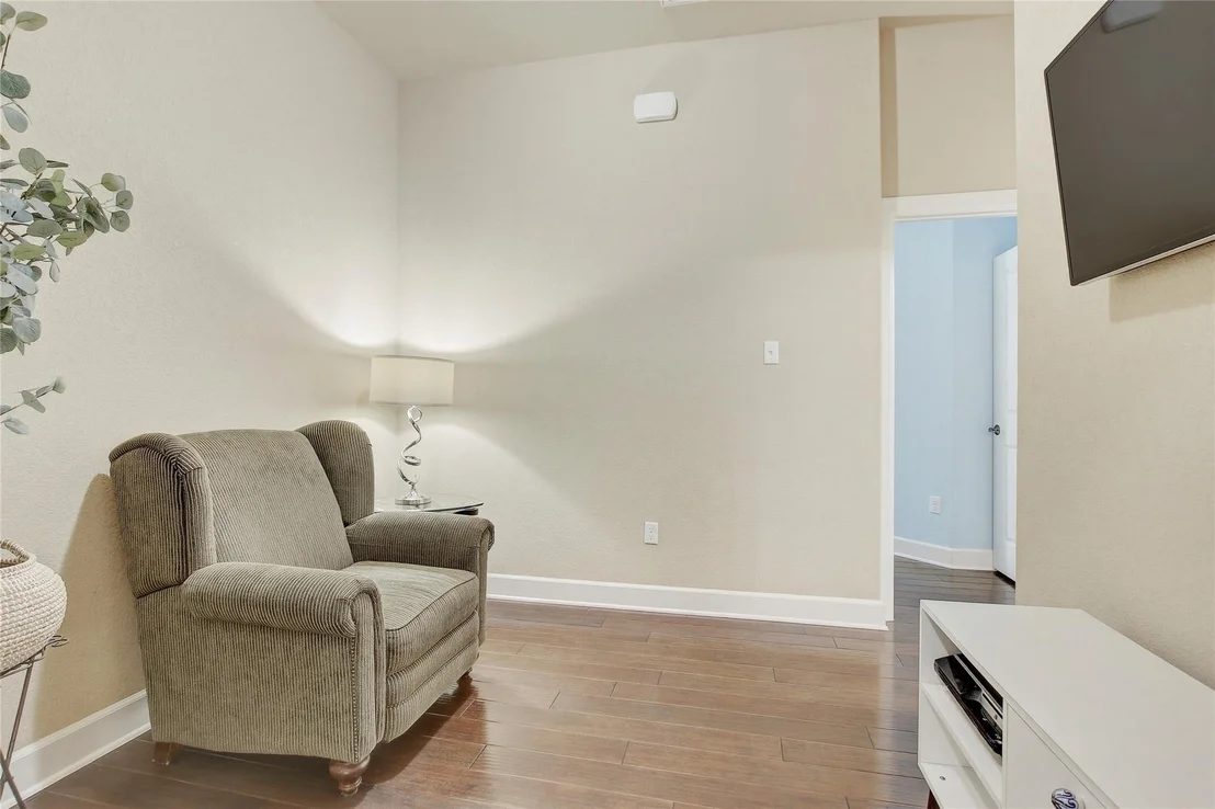 Photo of 200 Navigator DR